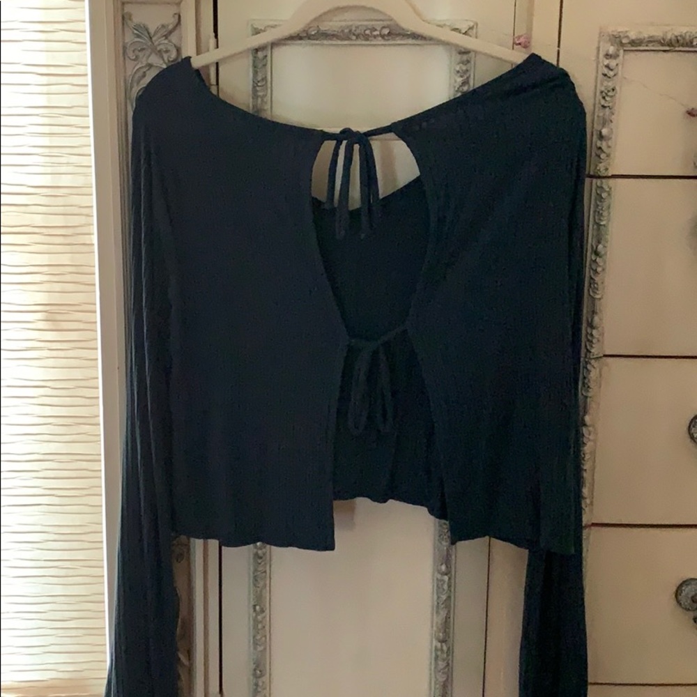 CROP TOP - Picture 2 of 2